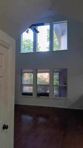 Foto del edificio - 6405 Sapphire Dr