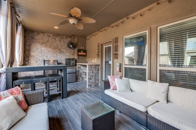 Photo - 5707 Headquarters Dr Townhome