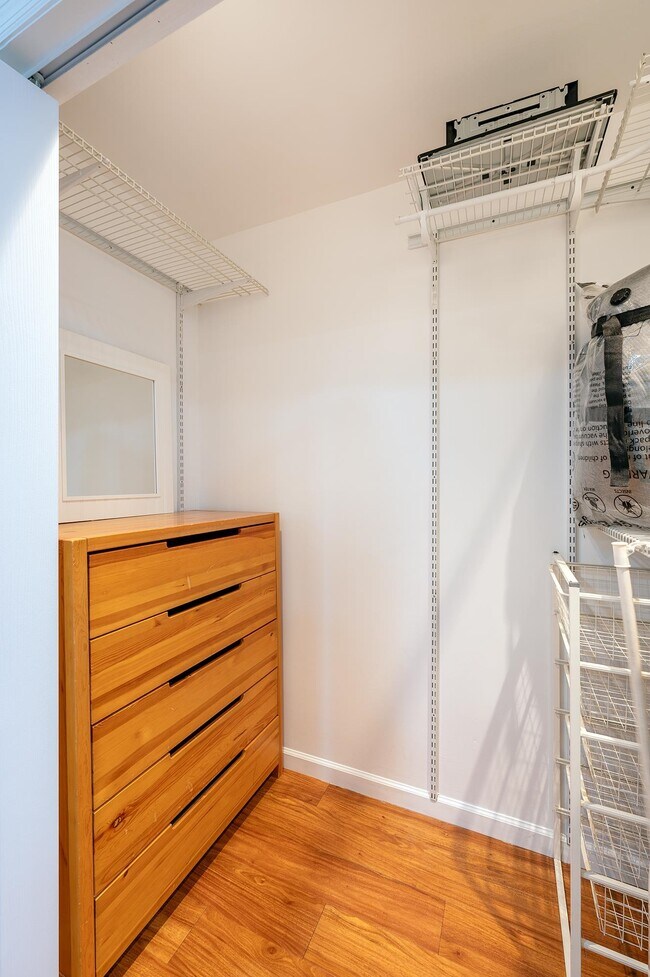 Foto del edificio - 72 Henry St