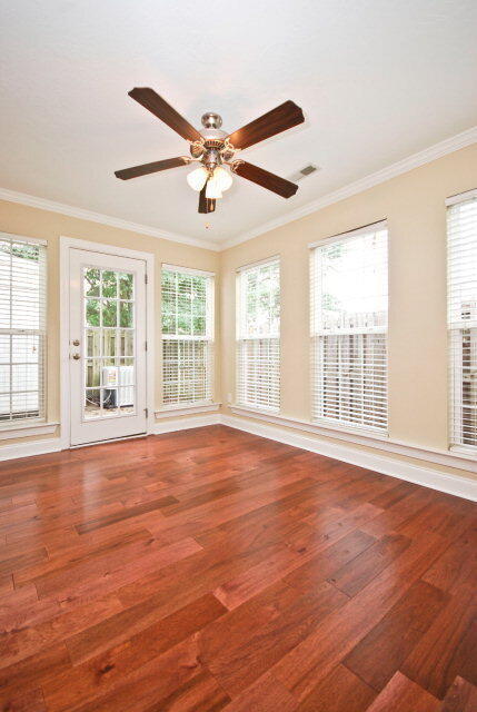 Foto del edificio - 115 Orchard Way