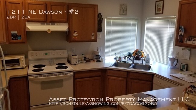 Building Photo - 1211 NE Dawson Dr
