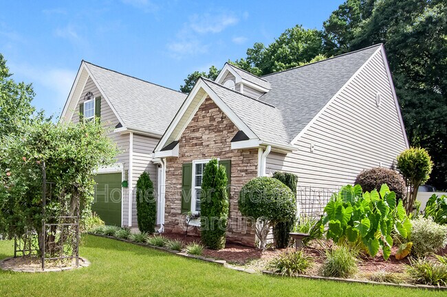 Building Photo - 4218 Everest Dr