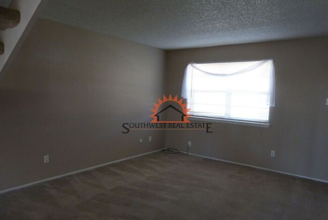 Building Photo - Condo in Colonial Pkwy!