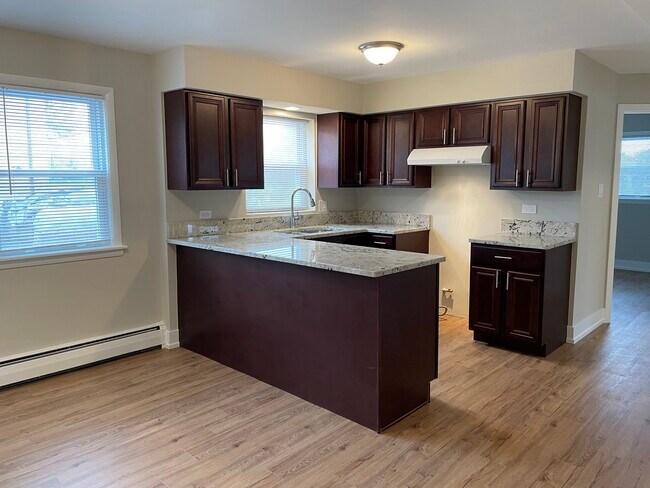 Foto del edificio - 7541 Roberts Rd