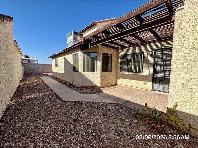Foto del edificio - 7749 Success Ct