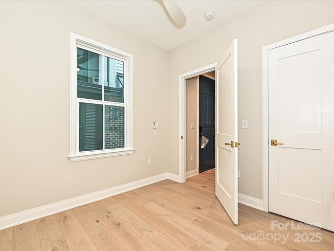 Building Photo - 4121 Selwyn Walk Ct