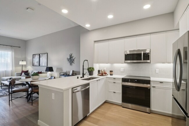 Building Photo - VAYA on Axia