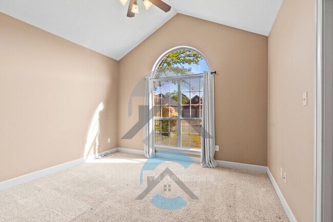 Building Photo - 1445 Champions Dr