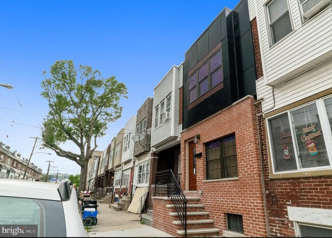 Building Photo - 1547 S 30th St