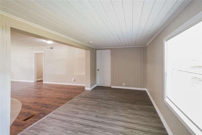 Foto del edificio - 216 Westover St