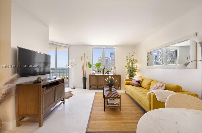 Foto del edificio - 701 Brickell Key Blvd