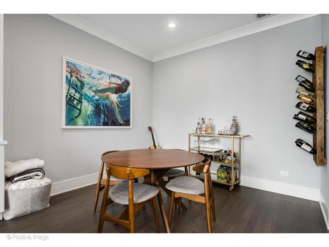 Foto del edificio - 5748 N Hermitage Ave