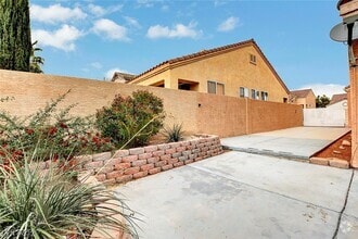 Building Photo - 9013 Big Plantation Ave