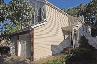 Building Photo - 3622 Avensong Village Cir