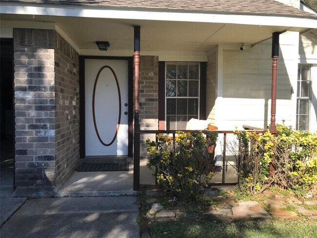 Building Photo - 12218 Westwold Dr
