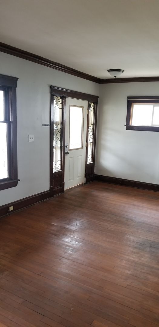 Foto del edificio - Spacious 4 BR/2 Bath single Family Home in West Blvd area