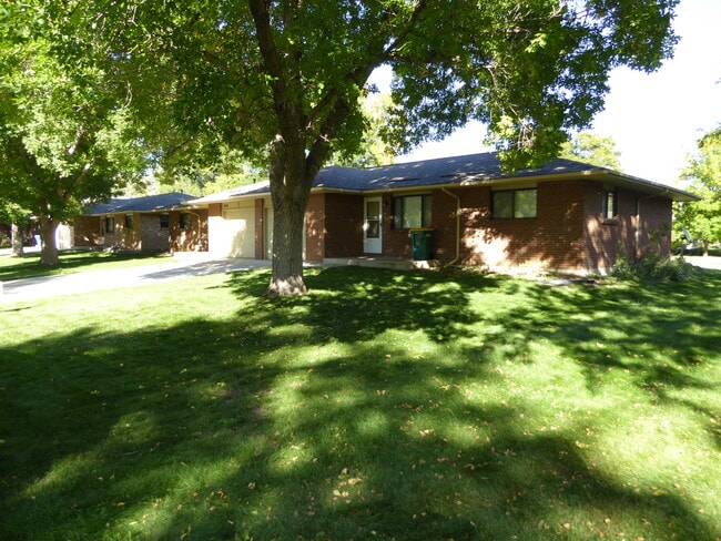Building Photo - 808 Horizon Ave