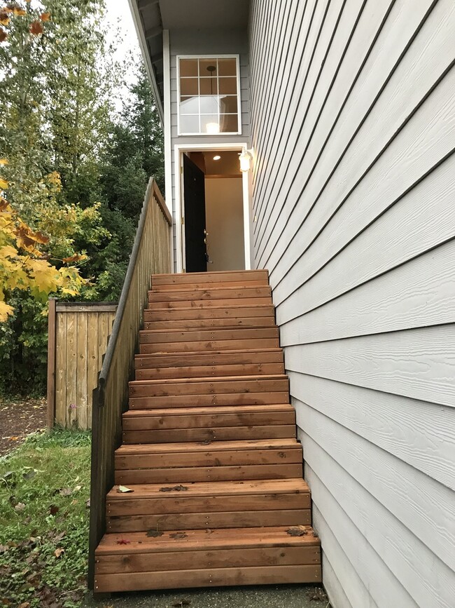 Building Photo - Lake Stevens 4 Bedroom Home