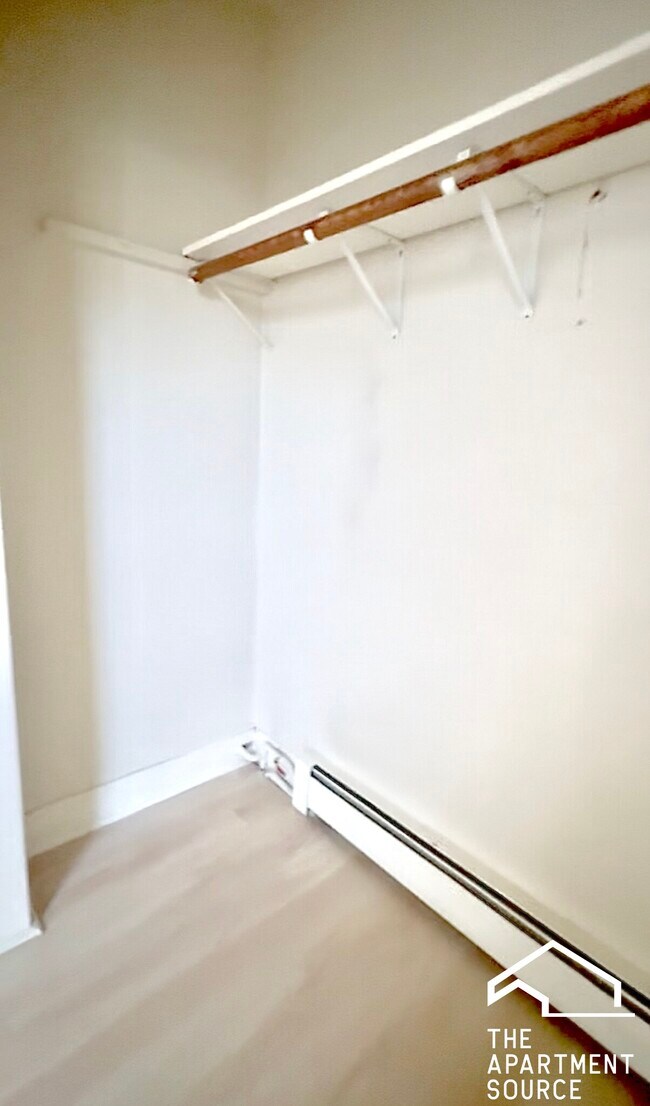 Foto del edificio - 2652 W 23rd Pl