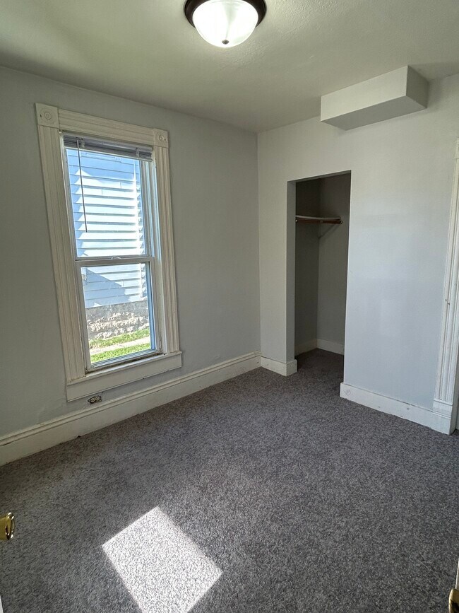 Foto del edificio - 732 Scott Ave