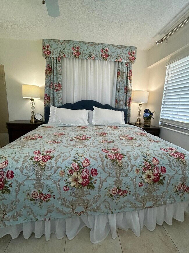 Foto del edificio - 243 Suffolk F