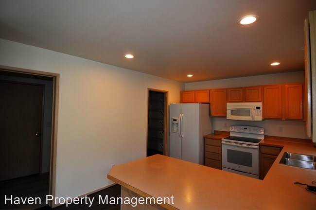 Foto del edificio - 3 br, 2.5 bath House - 3602 45th Ave NE