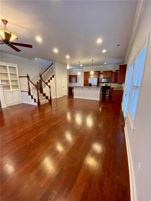 Foto del edificio - 2527 E Frontier Elm Dr