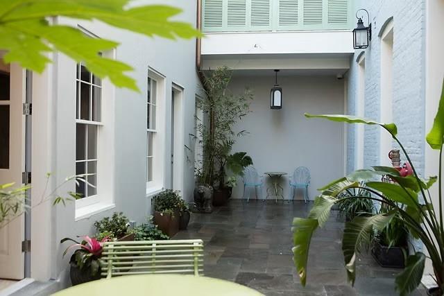 Foto del edificio - 533 Dumaine St