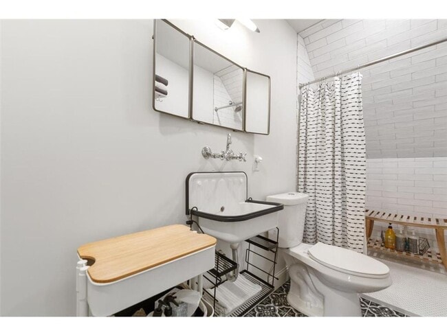 Building Photo - Cozy 3 bed/1 bath home for rent in Northfield, MN