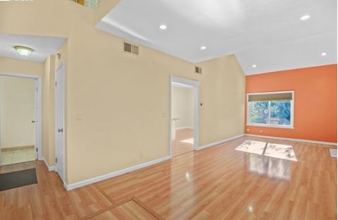 Building Photo - 170 Joan Ter