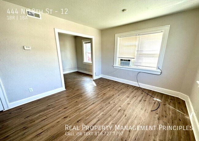 Foto del edificio - 444 N 18 St