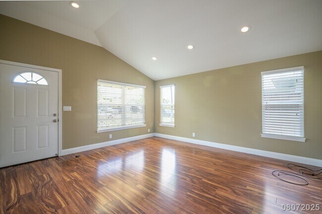 Foto del edificio - $4,200 | 3br/2ba Single Family Home in Kumu Iki (Kapolei)