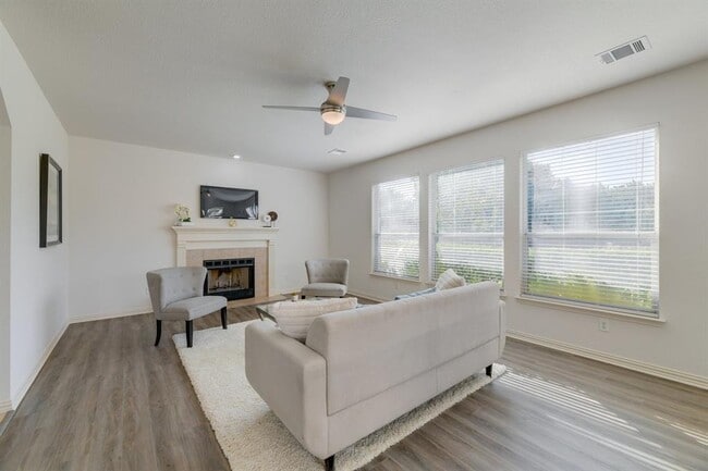 Foto del edificio - 14433 Ballycastle Trail