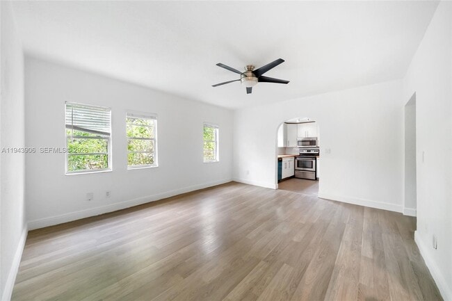 Building Photo - 3262 Elizabeth St