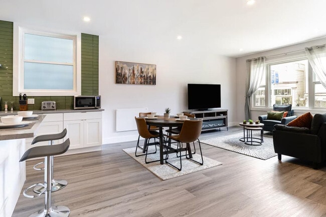 Foto del edificio - 3012 Steiner St