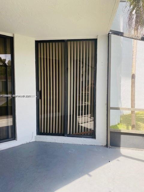 Foto del edificio - 8255 SW 152nd Ave