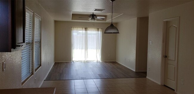Building Photo - 1119 Desert Oasis Ln