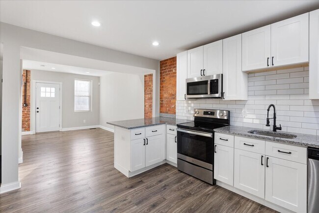 Foto del edificio - 2827 Ashland Ave