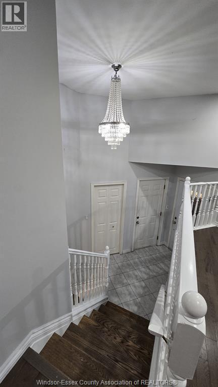 Photo du bâtiment - 1059 Silverdale Dr