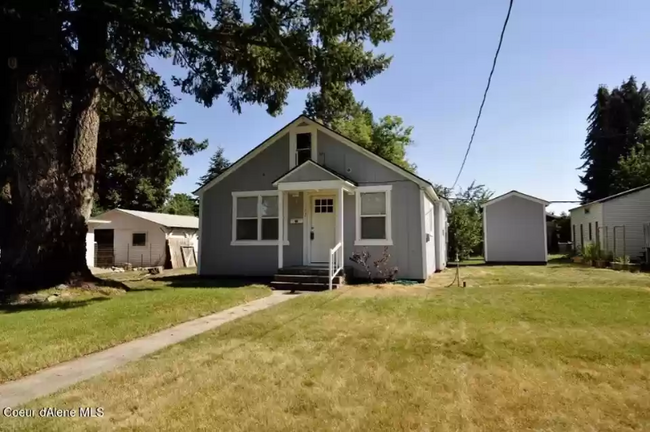 Building Photo - 1102 Adeline Ave