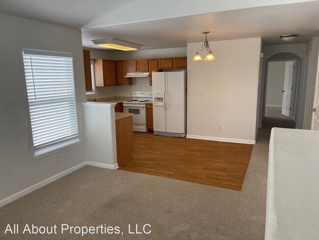 Building Photo - 2 br, 1 bath House - 3770 Ponderosa Court # 1