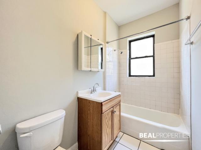 Foto del edificio - 1 bedroom in CHICAGO IL 60613