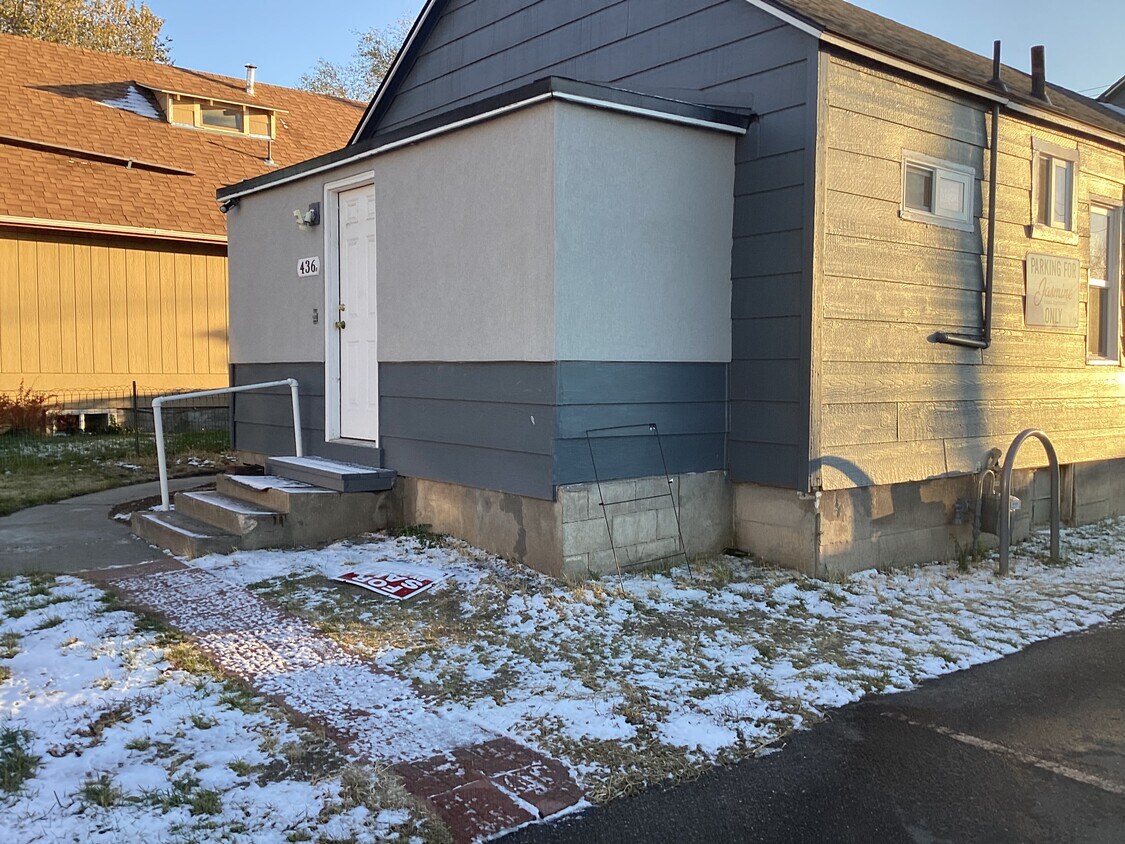 Foto principal - 436 2nd Ave E
