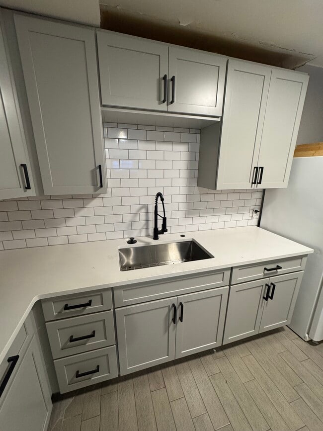 Foto del edificio - 4350 Decatur St