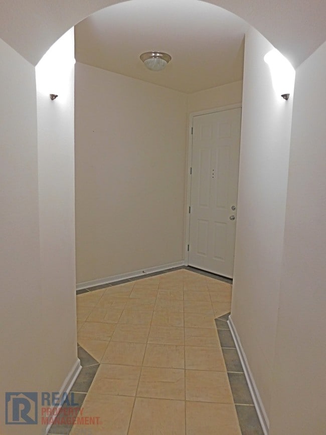 Building Photo - 4873 NW Promenade Terrace