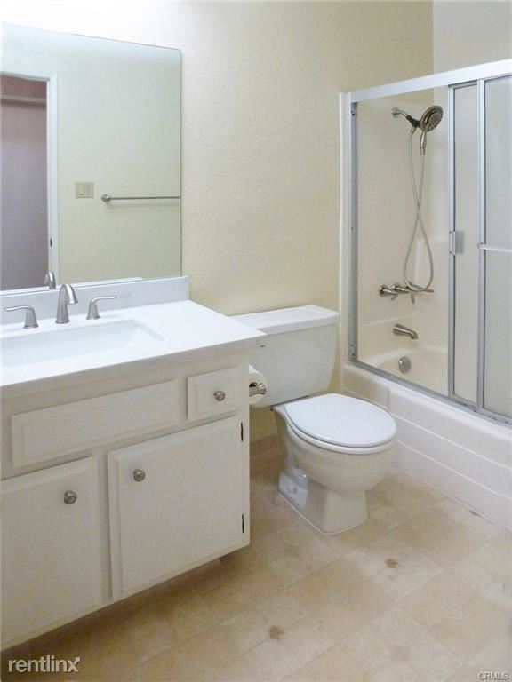 Building Photo - 2 br, 2 bath Condo - 365 Mariposa Ave Apt A