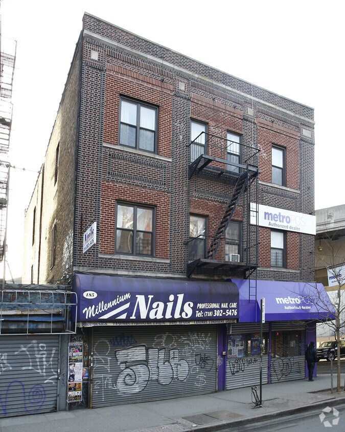 Building Photo - 185-187 Havemeyer St