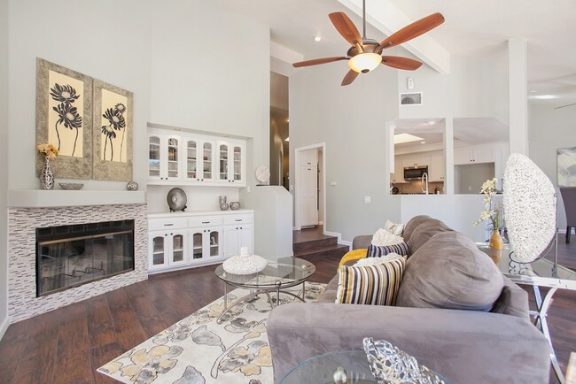 Foto del edificio - 24356 Ysidro Dr