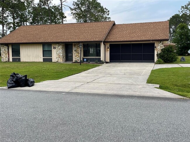 Building Photo - 35 Westbrook Ln