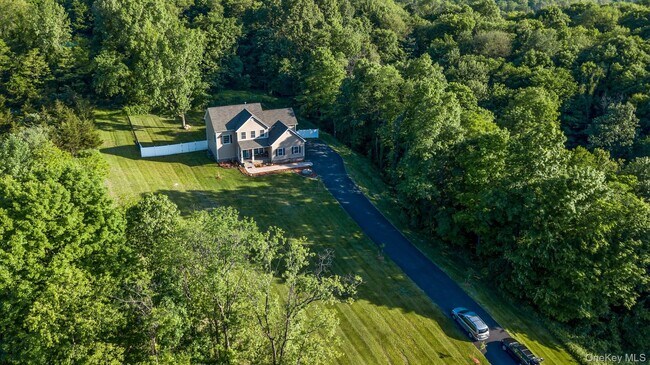 Foto del edificio - 16 Primrose Ln